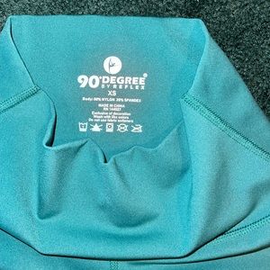 90 degree leggings